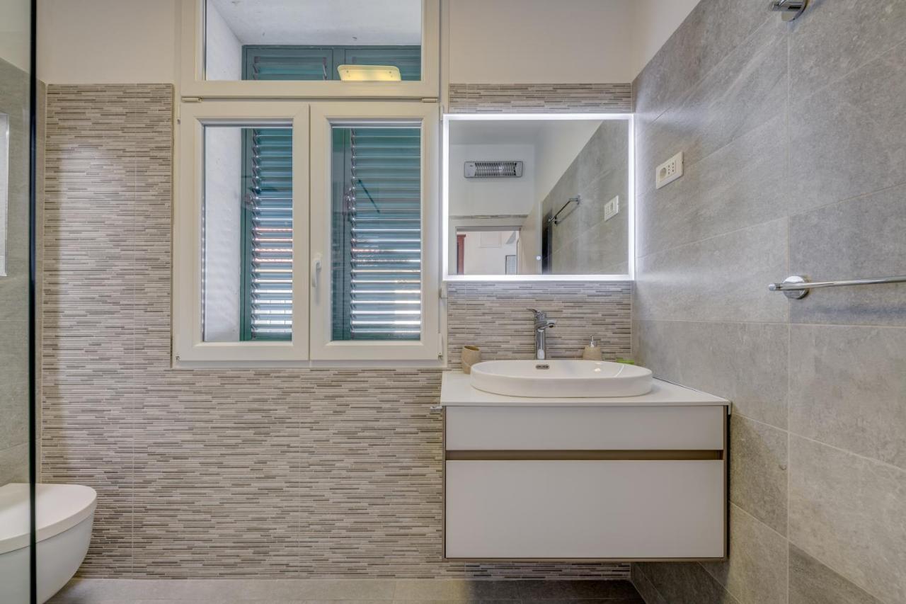Ferienwohnung Marjan Nest Split Exterior foto